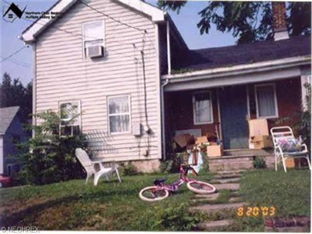 227 Franklin Ave, Ashtabula, OH 44004 photo 1