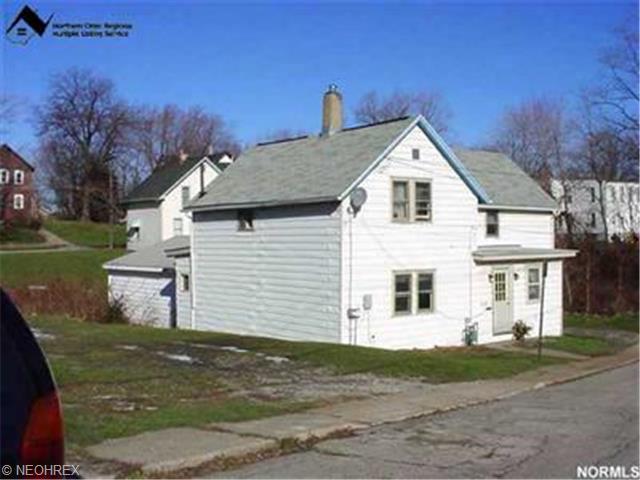 1207 Tivision Pl, Ashtabula, OH 44004 photo 1