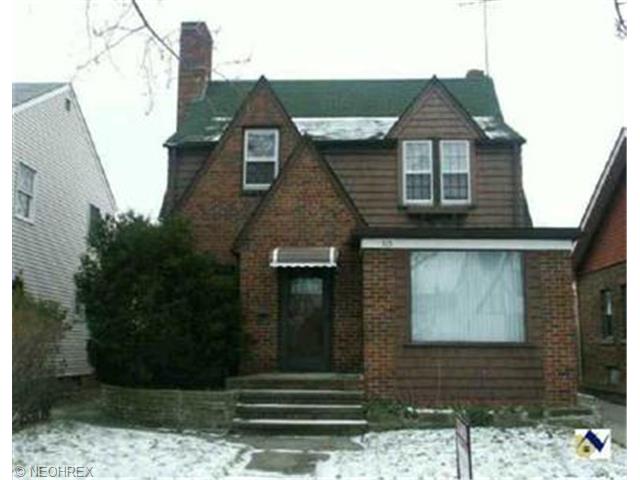 315 E 211, Euclid, OH 44123 photo 1
