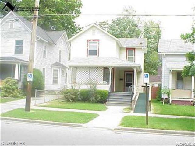 824 West Ave, Elyria, OH 44035 photo 1
