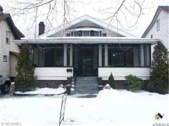 146 E 219th St, Euclid, OH 44123 photo 1