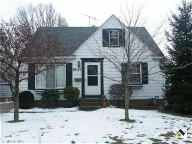 29114 Fuller Ave, Wickliffe, OH 44092 photo 1