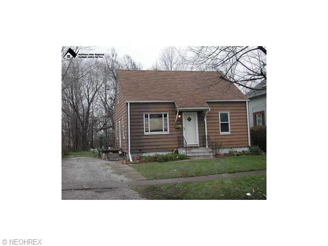 1009 E 34th St, Lorain, OH 44055 photo 1