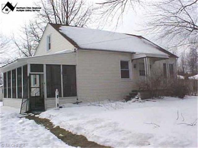 2828 Carpenter Rd, Ashtabula, OH 44004 photo 1