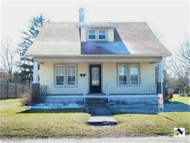297 E Main Rd, Conneaut, OH 44030 photo 1