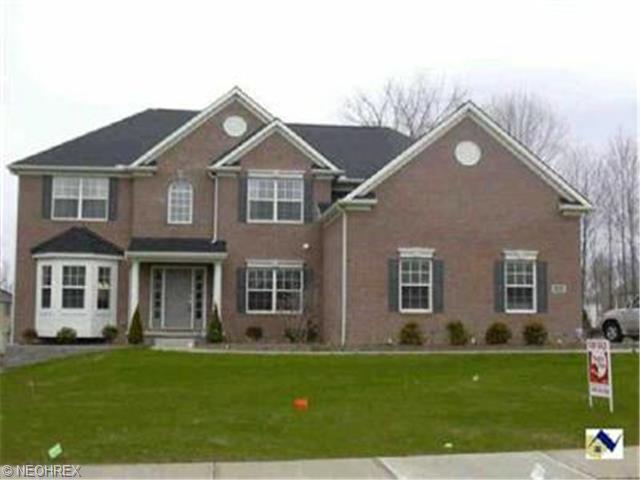 905 Silverbrook Ct, Broadview Heights, OH 44147 photo 1