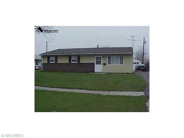 913 Case Ave, Elyria, OH 44035 photo 2