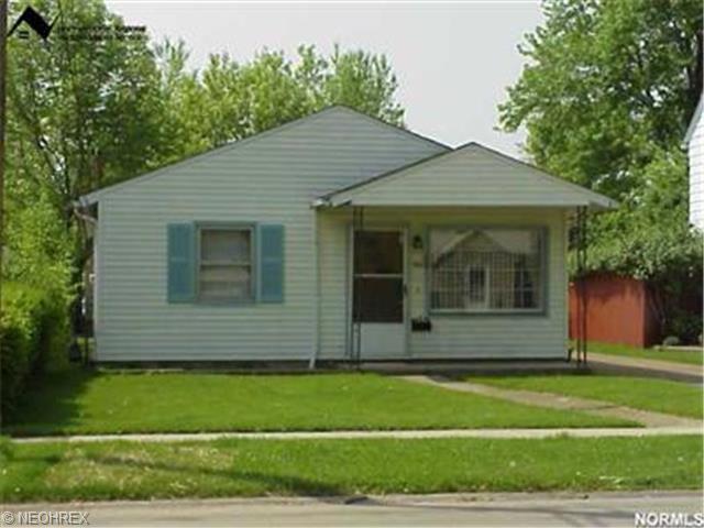 308 Foster Ave, Elyria, OH 44035 photo 1