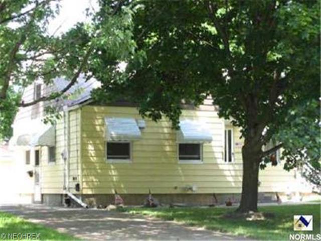 544 Eastern Hts, Elyria, OH 44035 photo 1