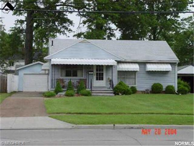 918 W 30 St, Lorain, OH 44052 photo 1