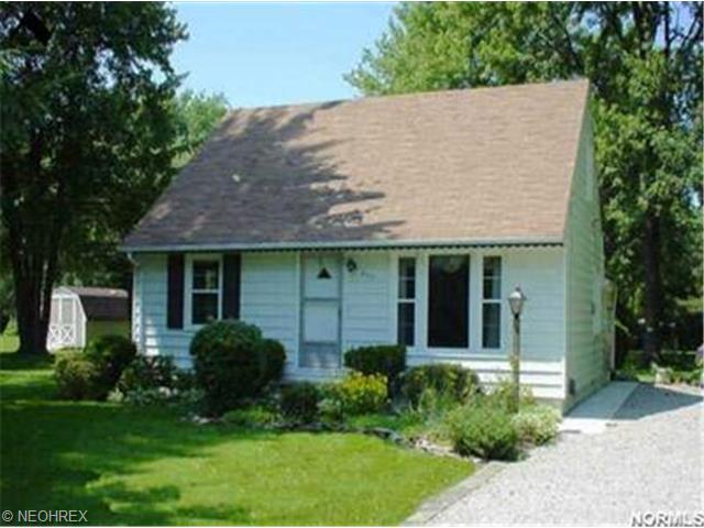7477 Hawk Ave, Mentor, OH 44060 photo 1