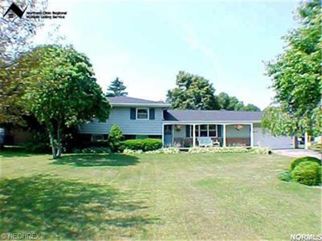 165 Willowbend Dr, Madison, OH 44057 photo 1