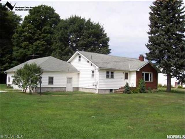 7911 Center Rd, Ashtabula, OH 44004 photo 1