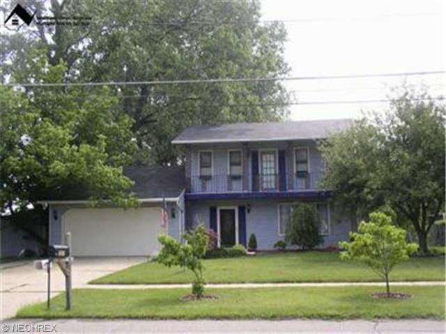 307 Naples, Elyria, OH 44035 photo 1