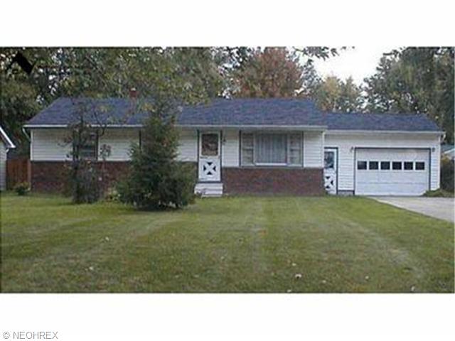 1205 Westshore Dr, Ashtabula, OH 44004 photo 1