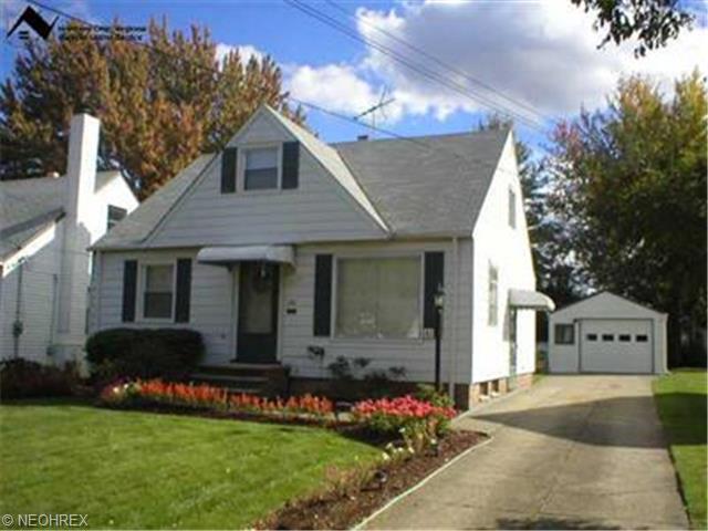 1741 E 300th St, Wickliffe, OH 44092 photo 1