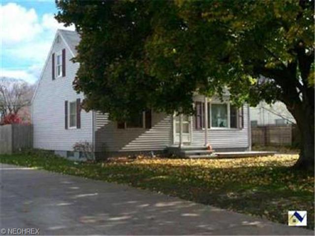 932 Norman Ave, Ashtabula, OH 44004 photo 1