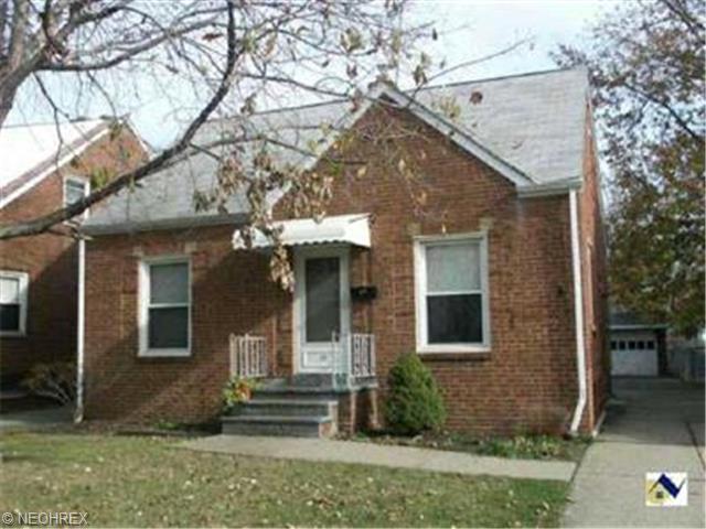421 E 250th St, Euclid, OH 44132 photo 1