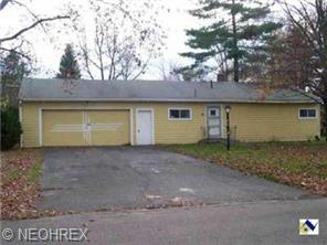 1389 N Hamlin Dr, Ashtabula, OH 44004 photo 1