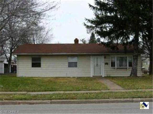 2339 E 42, Lorain, OH 44055 photo 1