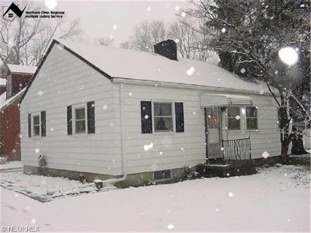 7377 Case Ave, Mentor, OH 44060 photo 1