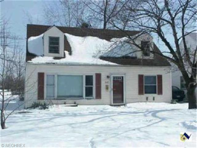 641 E 266, Euclid, OH 44132 photo 1