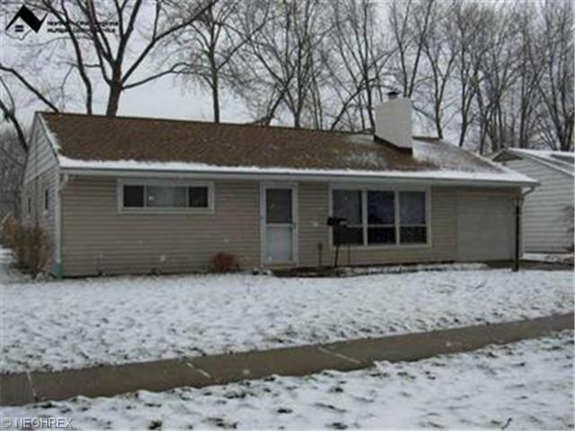 342 Adrian Dr, Berea, OH 44017 photo 1