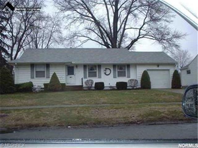 118 Yale Ave, Elyria, OH 44035 photo 1