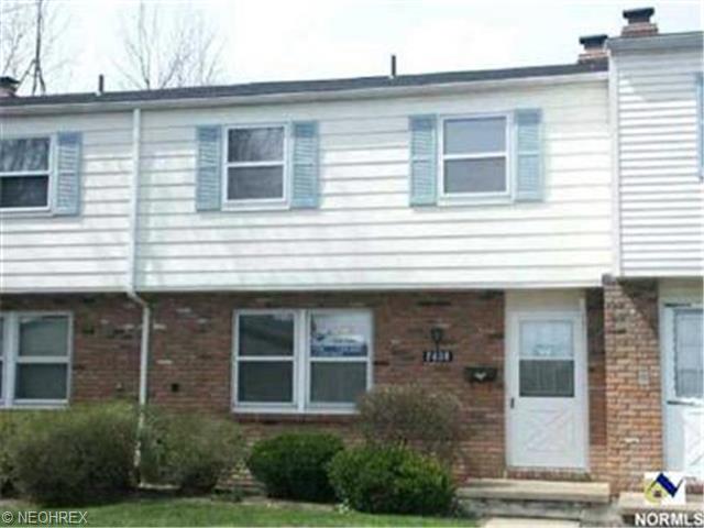 7430 Avon Dr, Mentor, OH 44060 photo 1
