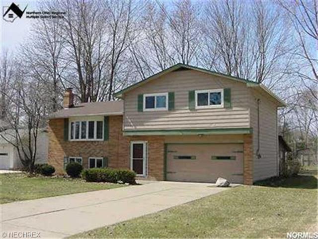 6016 Collins Rd, Mentor, OH 44060 photo 1