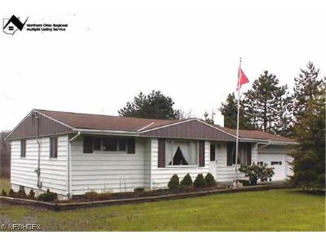 12189 Bean Rd, Chardon, OH 44024 photo 1