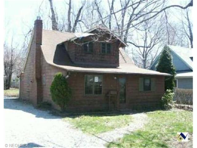 291 E 238th St, Euclid, OH 44123 photo 1