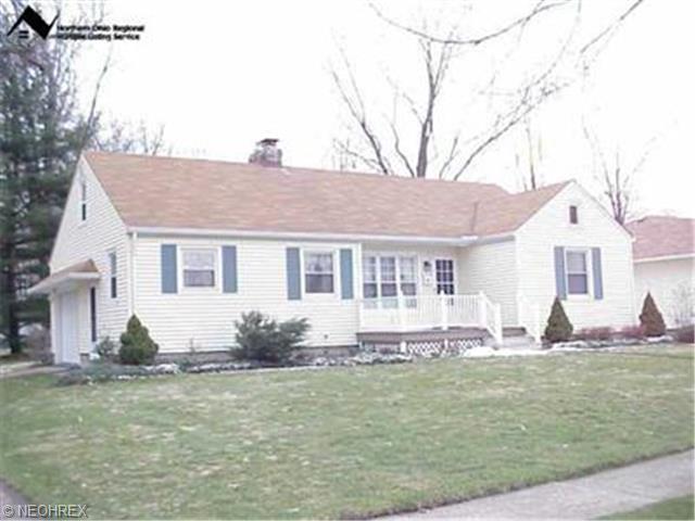 147 Miami Ave, Elyria, OH 44035 photo 1