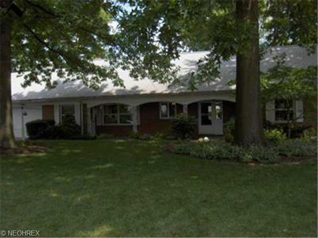 165 Tamarack, Berea, OH 44017 photo 1
