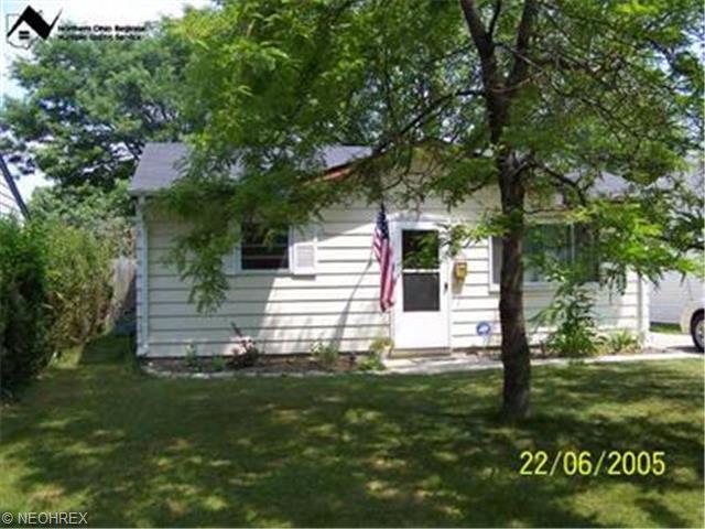 606 Baldwin St, Elyria, OH 44035 photo 1
