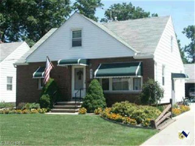 491 E 253rd St, Euclid, OH 44132 photo 1
