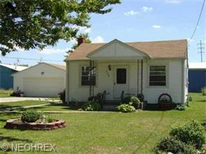 209 Parmely Ave, Elyria, OH 44035 photo 1