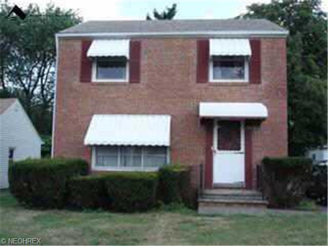 19919 Libby Rd, Maple Heights, OH 44137 photo 1