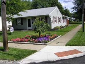 401 Wesley Ave, Elyria, OH 44035 photo 1