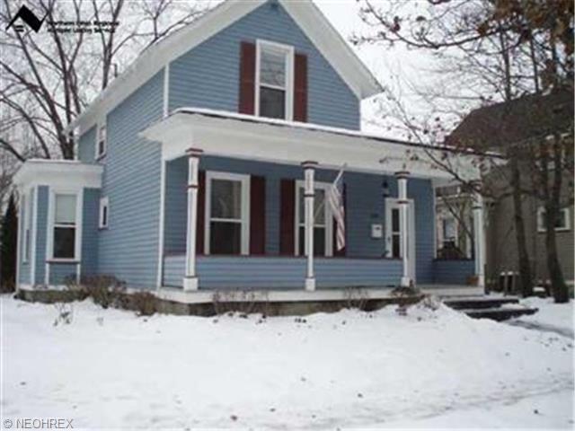 204 E Bridge St, Berea, OH 44017 photo 1