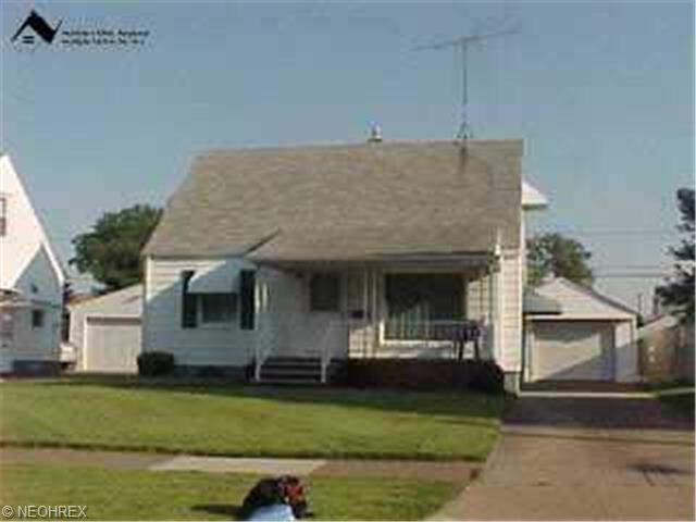 2317 E 35 St, Lorain, OH 44055 photo 1
