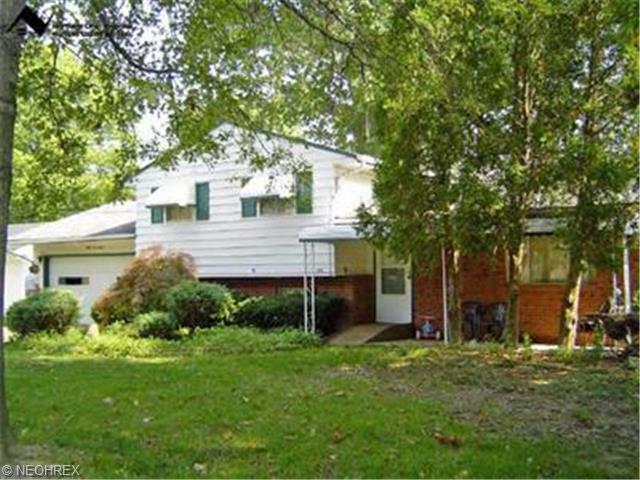 3211 Pickett Rd, Lorain, OH 44053 photo 1