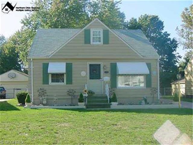 1802 Rush Rd, Wickliffe, OH 44092 photo 1