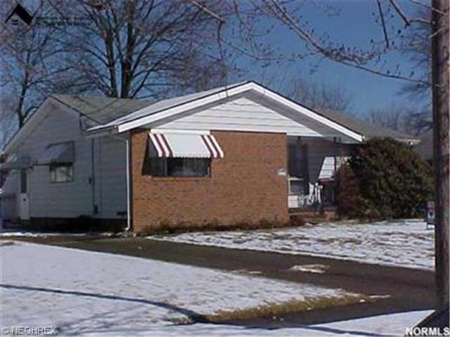 2127 E 40th St, Lorain, OH 44055 photo 1