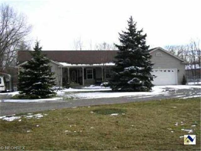 250 E 48th St, Lorain, OH 44052 photo 1