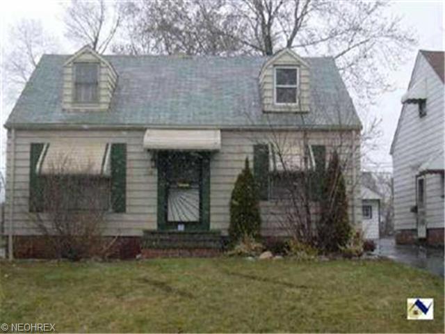 21017 Watson Rd, Maple Heights, OH 44137 photo 1