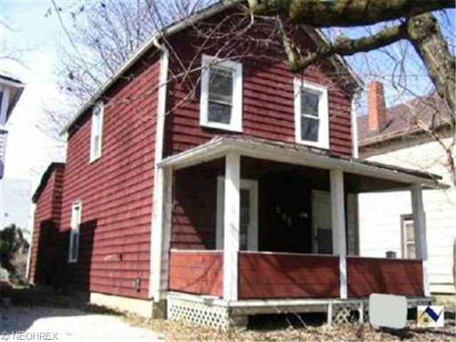 569 Irondale St, Elyria, OH 44035 photo 1