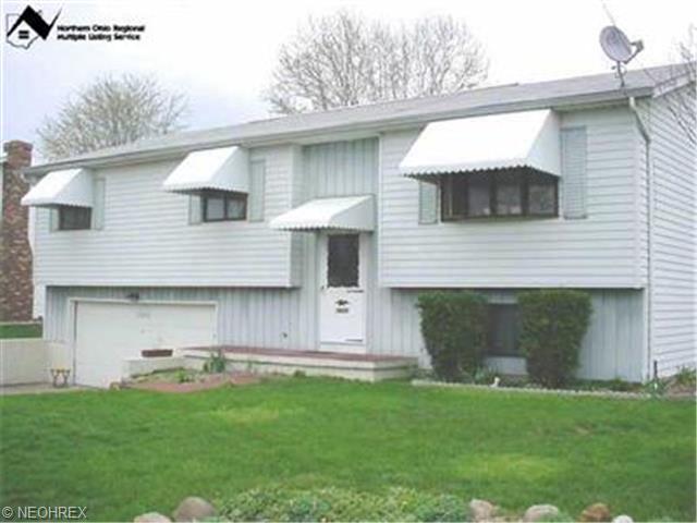 1820 S Abbe Rd, Elyria, OH 44035 photo 1
