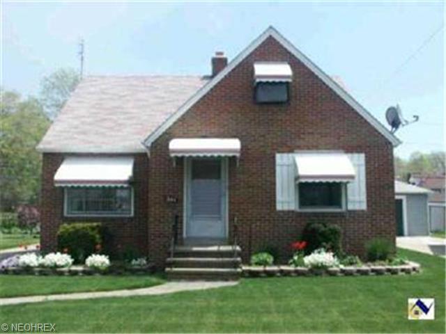 241 E 264th St, Euclid, OH 44132 photo 1