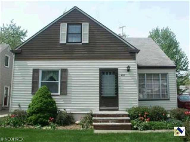 450 E 275th St, Euclid, OH 44132 photo 1